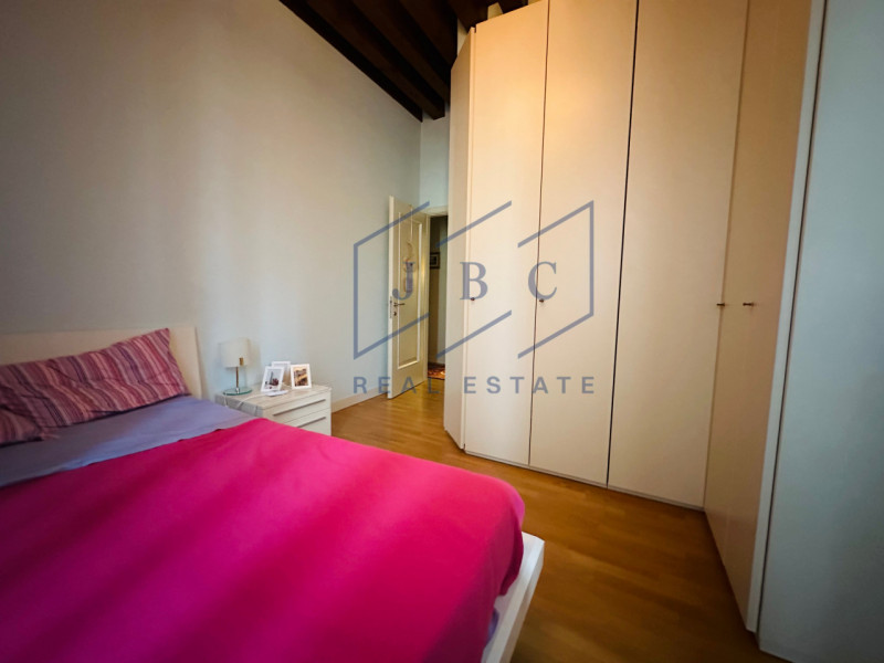 ODERZO - (TV)
All'interno di uno storico palazzo risalente ai primi anni del 1700, con vincolo a ...