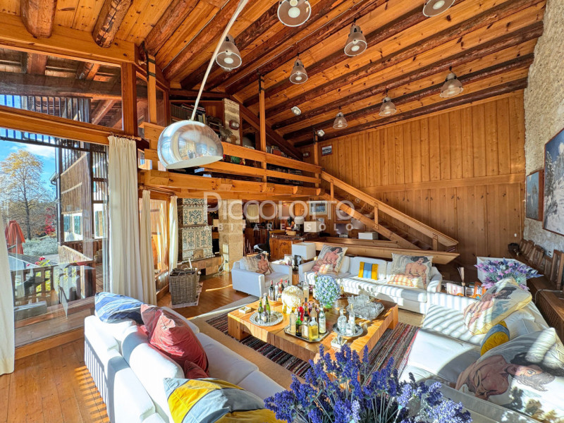 Rif. V5247 - Ad Asolo, immersa nella tranquillità dei Colli e a soli 5 minuti dal centro storico,...