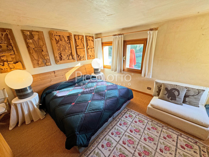 Rif. V5247 - Ad Asolo, immersa nella tranquillità dei Colli e a soli 5 minuti dal centro storico,...