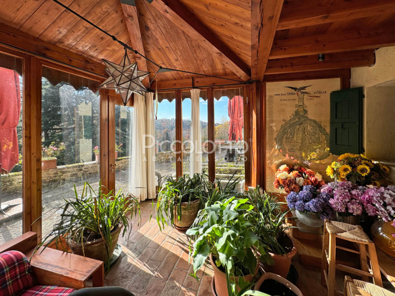 Rif. V5247 - Ad Asolo, immersa nella tranquillità dei Colli e a soli 5 minuti dal centro storico,...