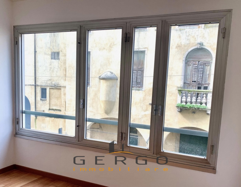 (Per info Monica 3482688677) In affitto a Padova, nel suggestivo Centro Storico e nelle immediate...