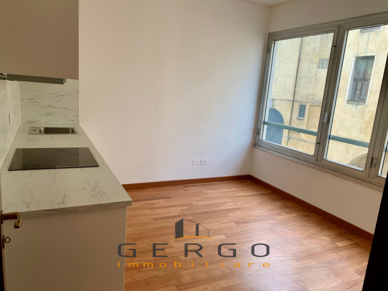 (Per info Monica 3482688677) In affitto a Padova, nel suggestivo Centro Storico e nelle immediate...