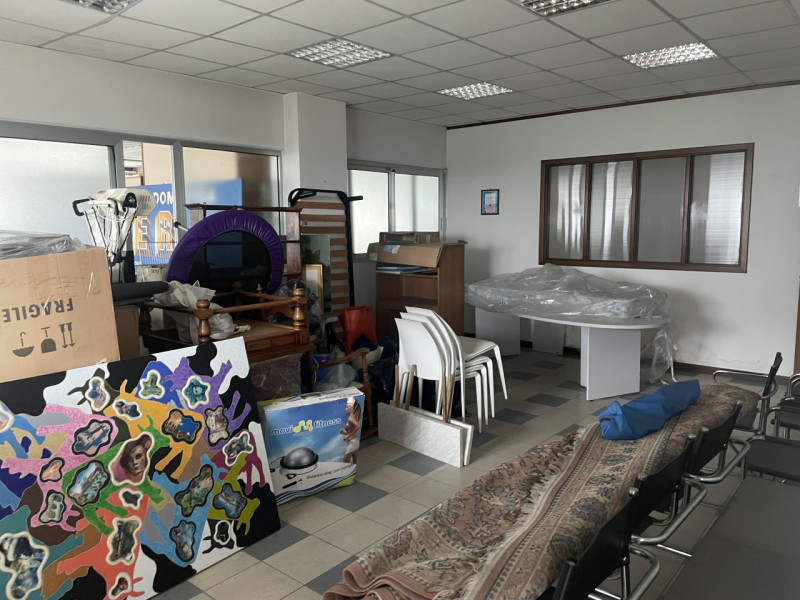 Siamo proporre in vendita, in zona industriale a Pieve del Grappa, un capannone di circa 2000 mq,...