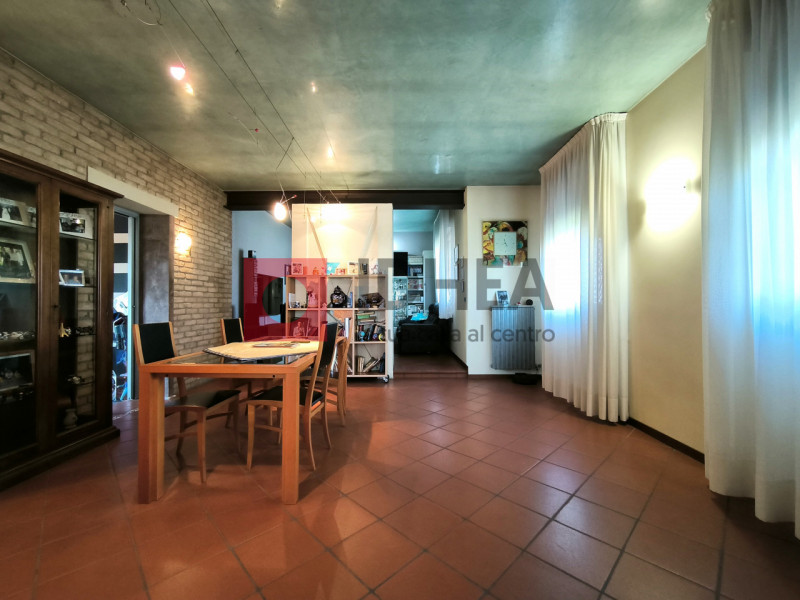 "RIFERIMENTO FPSB2 "

SAN BIAGIO DI CALLALTA - Non lontano dalla frazione di Olmi, immerso nel ve...