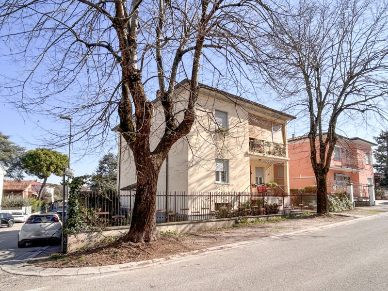 Sommacampagna Vendita Appartamento trilocale