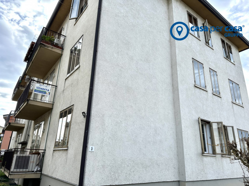 APPROVATO GRUPPO CASA PER CASA: VALUTATO, CONTROLLATO, GESTITO IN ESCLUSIVA

ZONA: Posizionato ne...