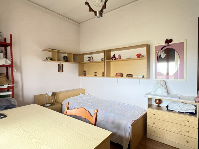 Boara Pisani (PD)

Immersa nella tranquillità della campagna di Boara Pisani, proponiamo in vendi...