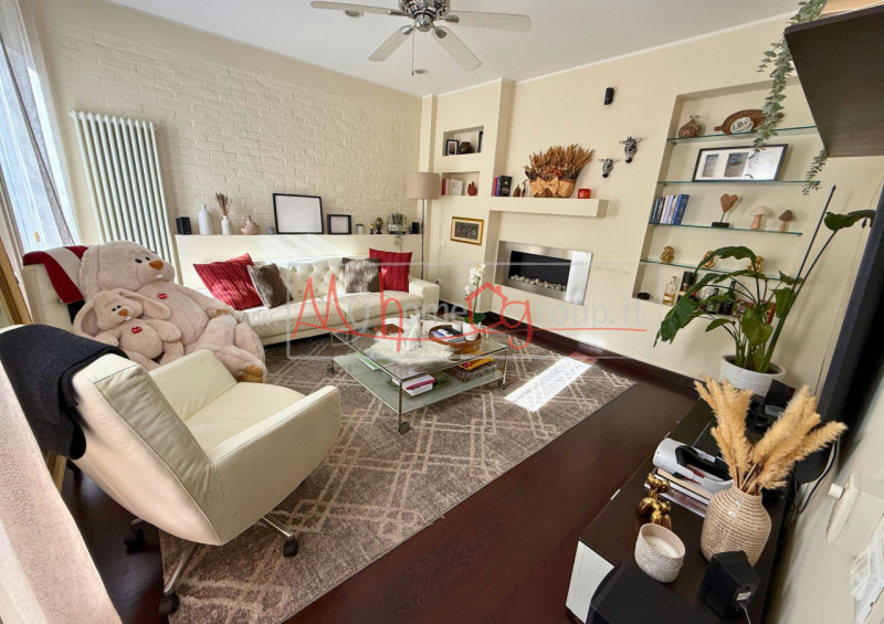 CHIESANUOVA - (Rif.V252-s) - Proponiamo in zona centrale al confine tra Chiesanuova e Sarmeola a ...