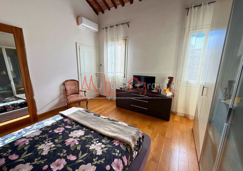 CHIESANUOVA - (Rif.V252-s) - Proponiamo in zona centrale al confine tra Chiesanuova e Sarmeola a ...