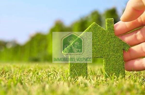 proprietà situata nella periferia di Ponzano Veneto, all'interno di un piccolo borgo di case, que...