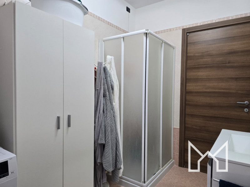 SAN ZENONE- In zona tranquilla e comoda a tutti i principali servizi, proponiamo appartamento bic...