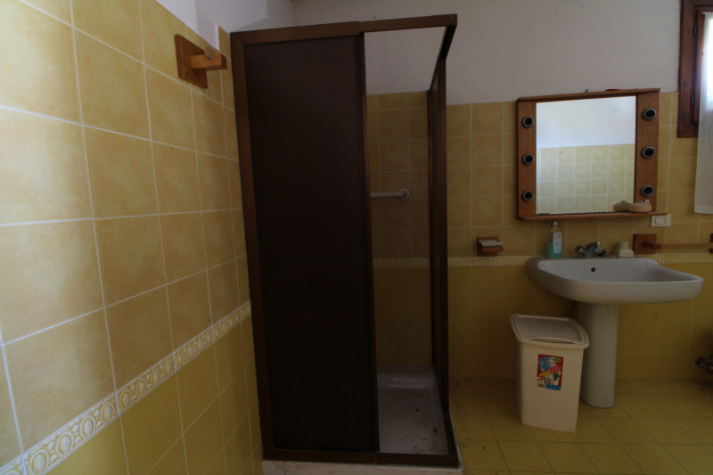 MONSELICE: rustico accostato da ristrutturare costruito ad inizio del 1900. Sviluppato su due liv...