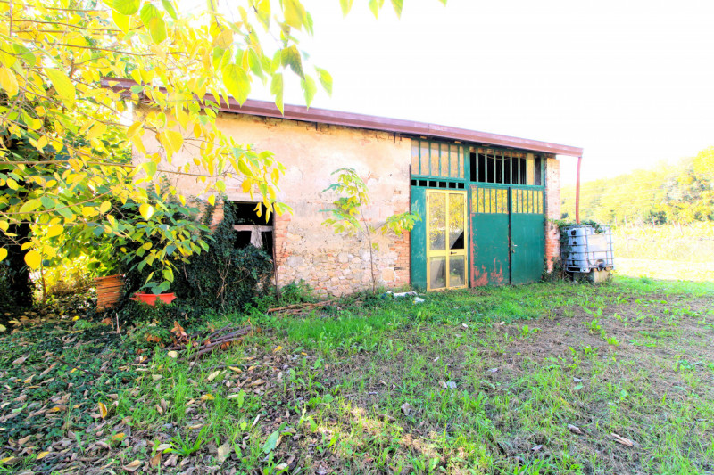 MONSELICE: rustico accostato da ristrutturare costruito ad inizio del 1900. Sviluppato su due liv...