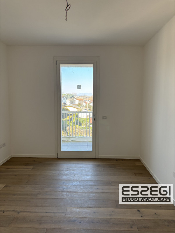 SELVAZZANO DENTRO quartiere SAN DOMENICO: Proponiamo in vendita attico al secondo ed ultimo piano...