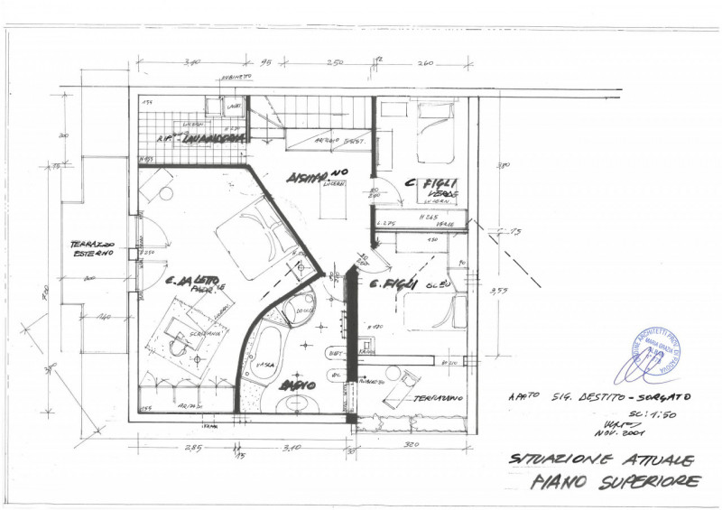 Proponiamo in vendita un luminoso appartamento dalle generosi dimensioni del tranquillo quartiere...