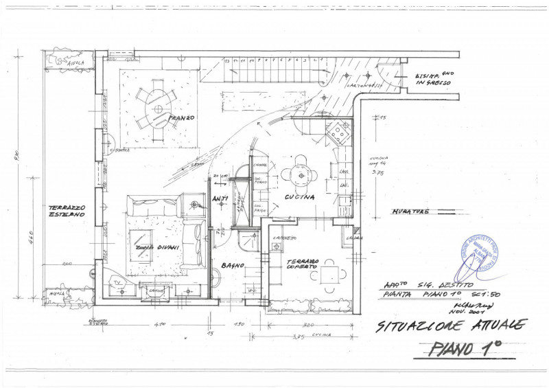 Proponiamo in vendita un luminoso appartamento dalle generosi dimensioni del tranquillo quartiere...