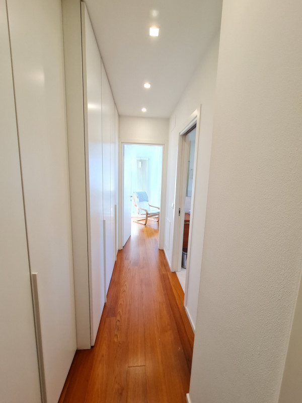 Attico esclusivo situato in una delle zone più prestigiose di Abano Terme, con una vista spettaco...