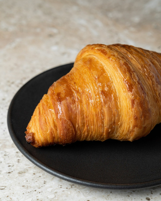 Occasione unica! Cedesi attività di bar e ristorante già ben avviata, situata in una posizione st...