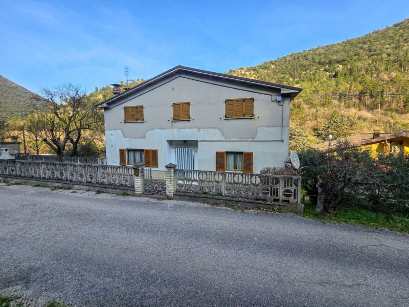 Cagli Vendita Casa singola terratetto