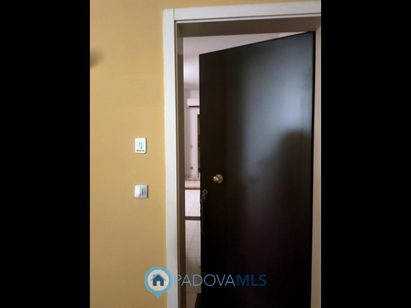 Immobile in esclusiva al Gruppo Padova MLS
CHIOGGIA - ISOLA VERDE Scopri questo affascinante appa...