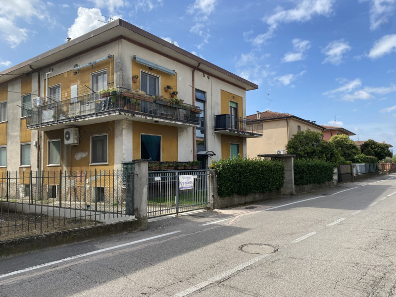 Castel d'Azzano Vendita Appartamento trilocale
