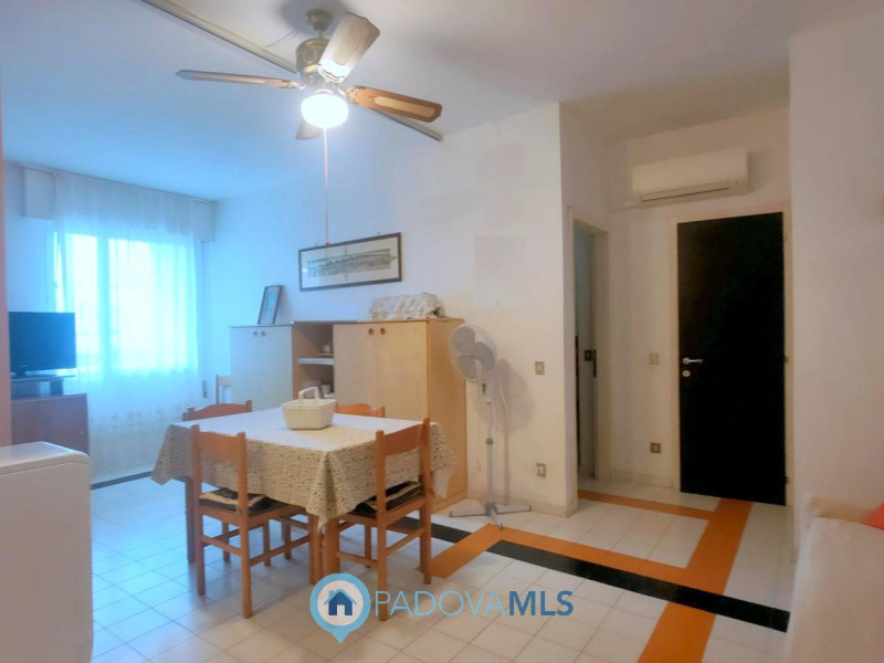 Immobile in esclusiva al Gruppo Padova MLS

CHIOGGIA - ISOLA VERDE Scopri questo affascinante app...