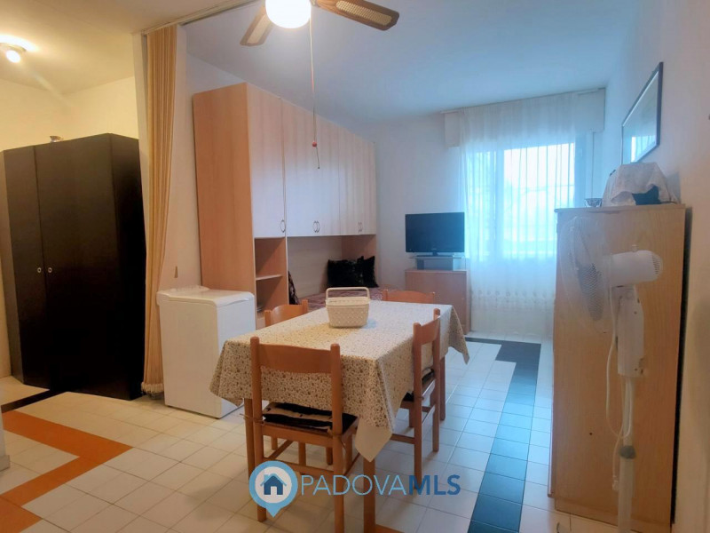 Immobile in esclusiva al Gruppo Padova MLS

CHIOGGIA - ISOLA VERDE Scopri questo affascinante app...