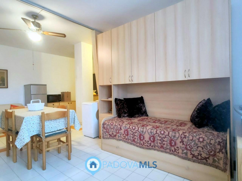 Immobile in esclusiva al Gruppo Padova MLS

CHIOGGIA - ISOLA VERDE Scopri questo affascinante app...