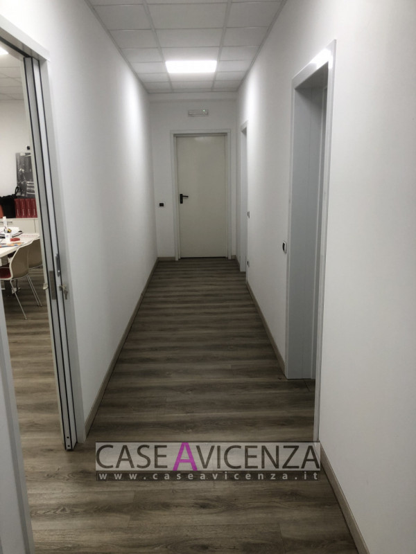 GRISIGNANO DI ZOCCO - C.E.D - IN ESCLUSIVA !!! - Nessun lavoro da fare. Proponiamo questo capanno...