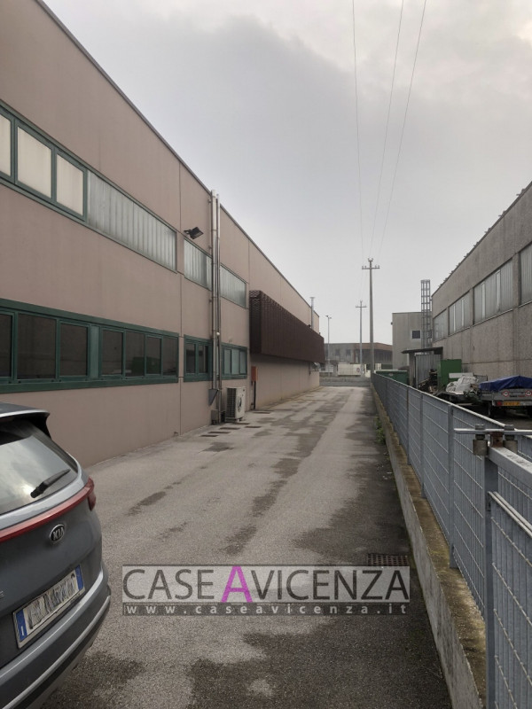 GRISIGNANO DI ZOCCO - C.E.D - IN ESCLUSIVA !!! - Nessun lavoro da fare. Proponiamo questo capanno...