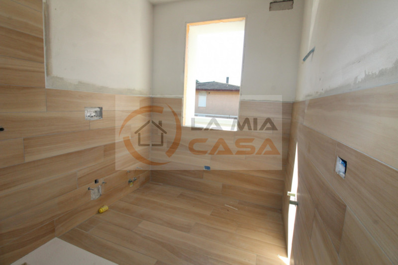 SANT'ANGELO DI PIOVE DI SACCO - In nuova lottizzazione, in zona centrale del Paese, proponiamo vi...