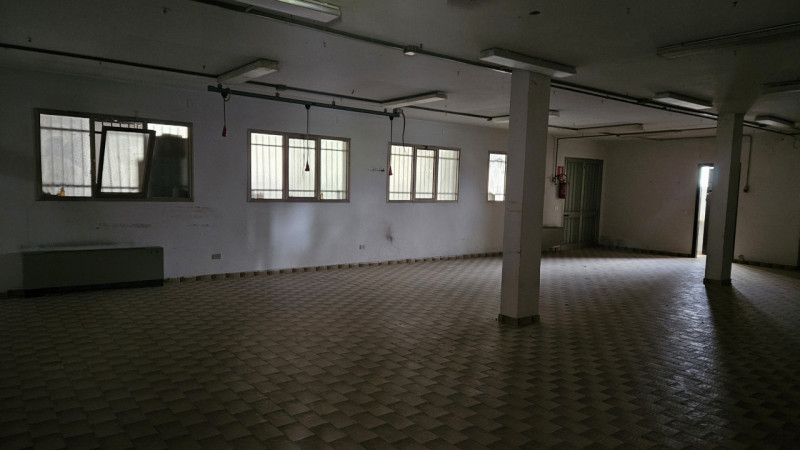 Proponiamo in vendita in esclusiva casa singola situata nel Comune di Cinto Euganeo, un'important...