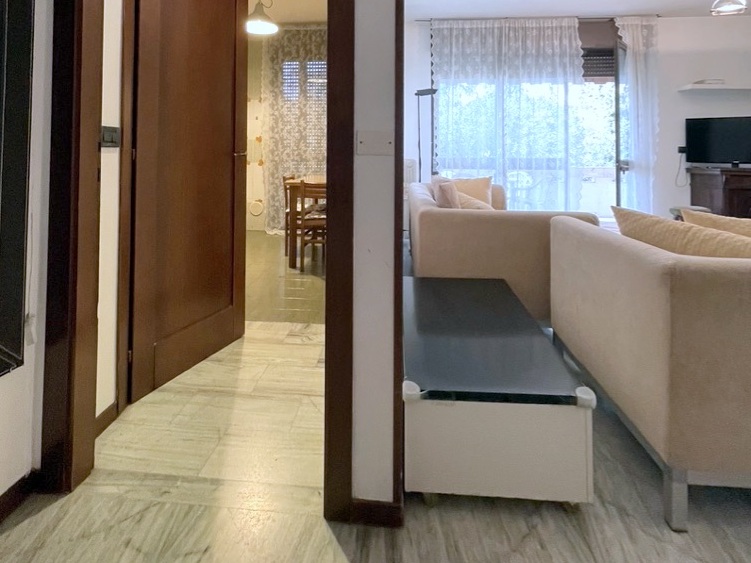 OSPEDALI/NAZARETH: AMPIO 2 CAMERE €.325.000 - rif.CL465

A pochi passi dall'Ospedale civile e dal...