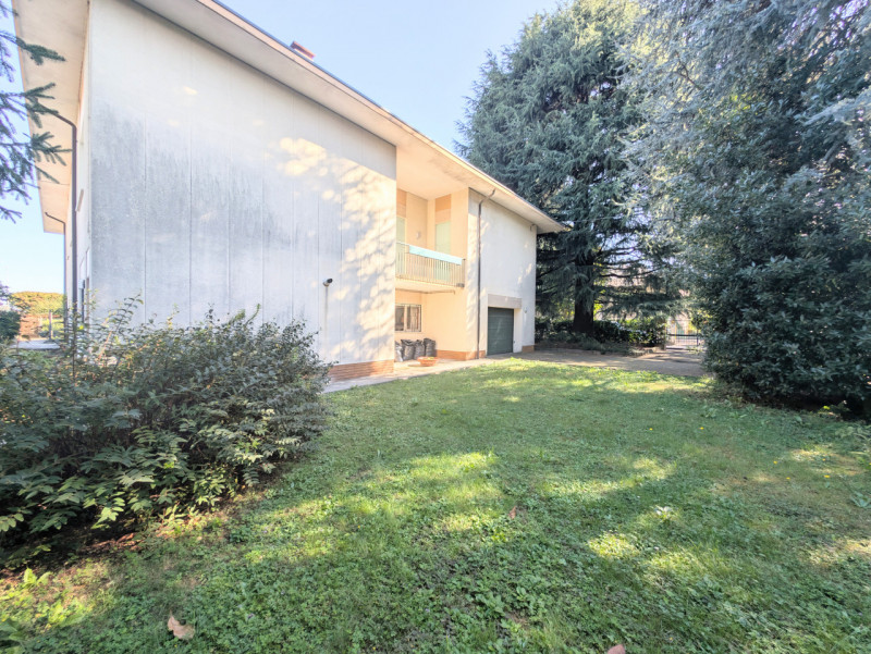 Schio – Bifamiliare 229.000€

Trattativa Unica Immobiliare
Zanè Via Prà Bordoni 46 – ☎️ 0445.3622...