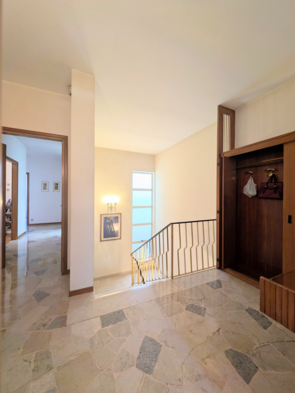 Schio – Bifamiliare 229.000€

Trattativa Unica Immobiliare
Zanè Via Prà Bordoni 46 – ☎️ 0445.3622...