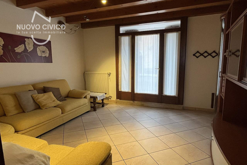 Verona Affitto Casa a schiera porzione centrale