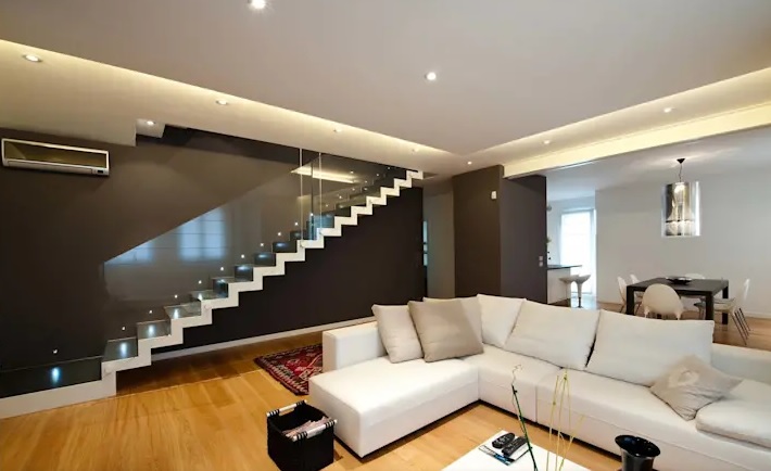 Tra le varie soluzioni presenti nel mercato, oggi vi proponiamo una porzione di bifamiliare unica...