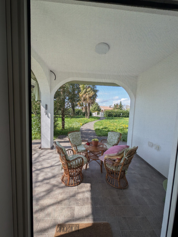 Se stai cercando un angolo di paradiso immerso nel verde, questa è l'opportunità che fa per te! P...