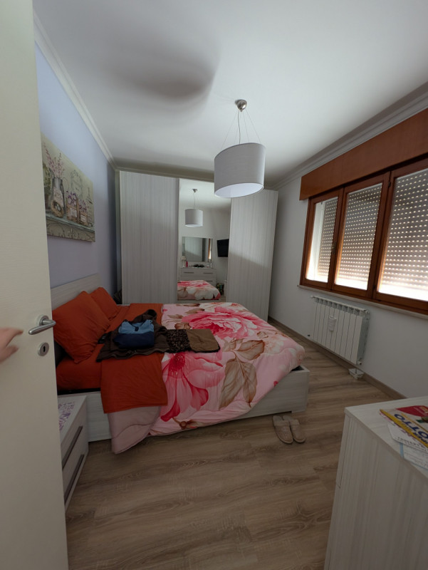 Se stai cercando un angolo di paradiso immerso nel verde, questa è l'opportunità che fa per te! P...