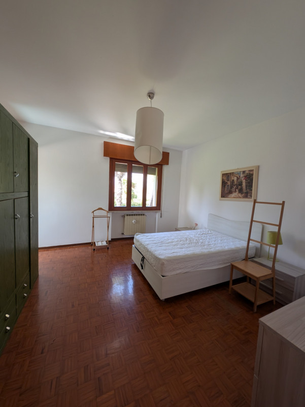 Se stai cercando un angolo di paradiso immerso nel verde, questa è l'opportunità che fa per te! P...