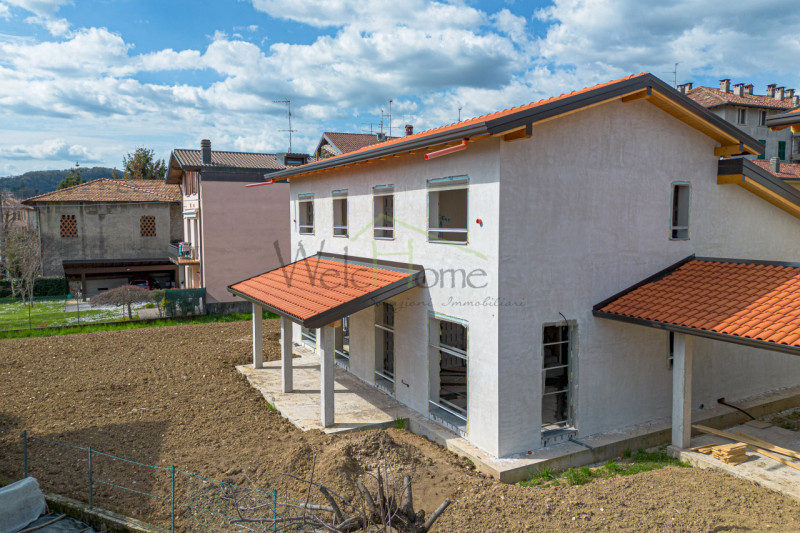 Terreno in Vendita