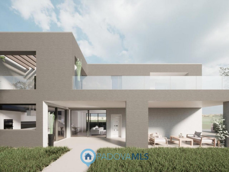 Immobile in esclusiva al Gruppo Padova MLS
Splendida villa bifamiliare ad uso abitativo situata n...