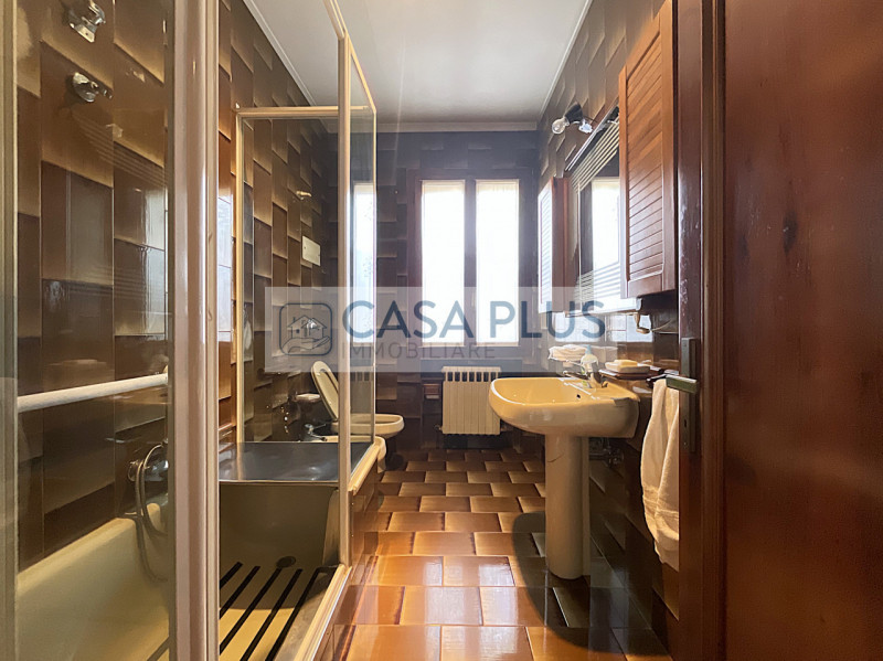 Cittadella, frazione nord, lungo una delle principali arterie stradali e comoda ai principali ser...