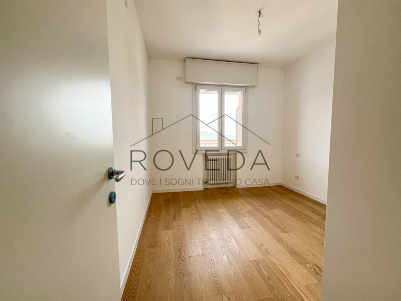 TREVISO - FUORI MURA

RIFERIMENTO: TV1

L'agenzia Roveda Immobiliare ha il piacere di presentarvi...