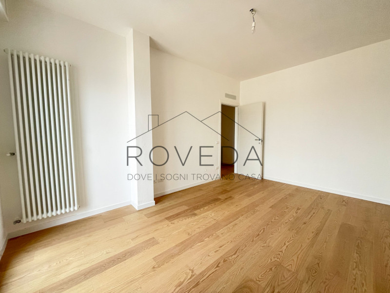 TREVISO - FUORI MURA

RIFERIMENTO: TV1

L'agenzia Roveda Immobiliare ha il piacere di presentarvi...