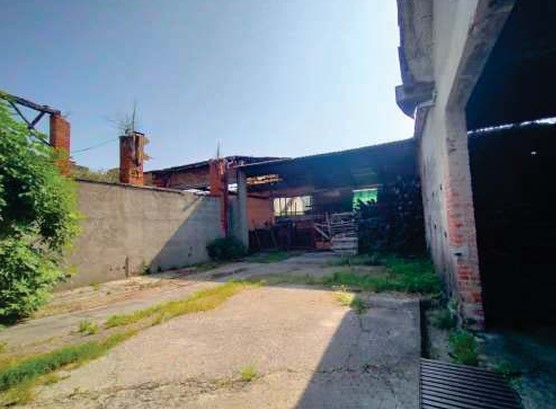 Rif. A.A.611-211

Vendita all'asta - Compendio immobiliare produttivo in data 20 gennaio 2026

De...