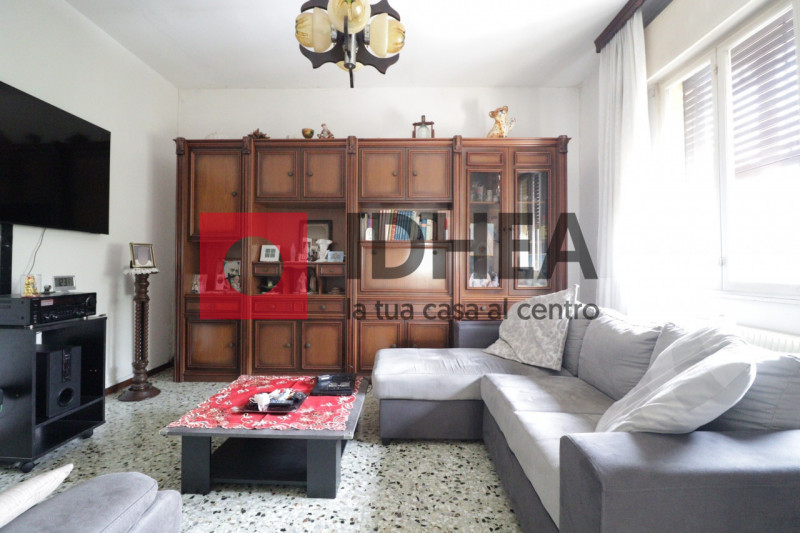 PONZANO VENETO - PADERNO

""" RIFERIMENTO FGPZ2 """

Visita il nostro sito https://idhea.it/ per ...