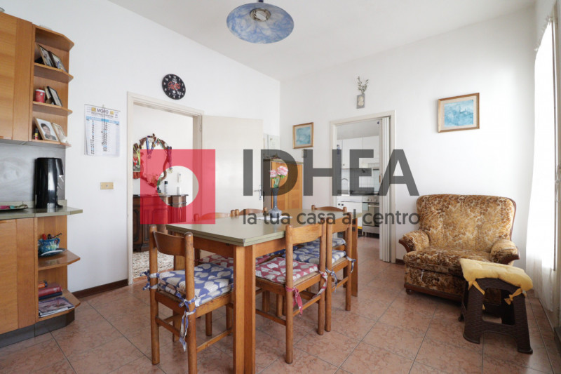 PONZANO VENETO - PADERNO

""" RIFERIMENTO FGPZ2 """

Visita il nostro sito https://idhea.it/ per ...