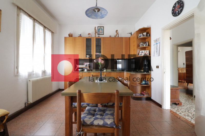 PONZANO VENETO - PADERNO

""" RIFERIMENTO FGPZ2 """

Visita il nostro sito https://idhea.it/ per ...
