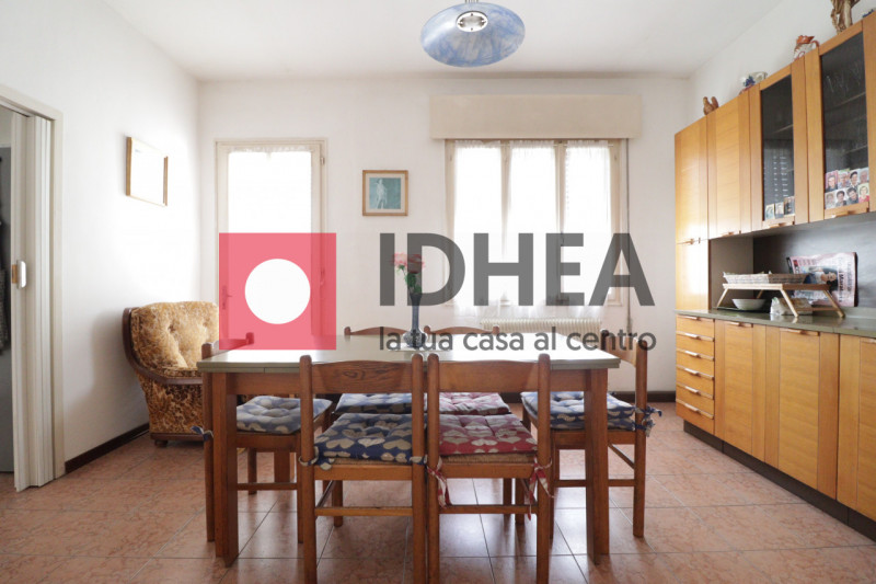 PONZANO VENETO - PADERNO

""" RIFERIMENTO FGPZ2 """

Visita il nostro sito https://idhea.it/ per ...